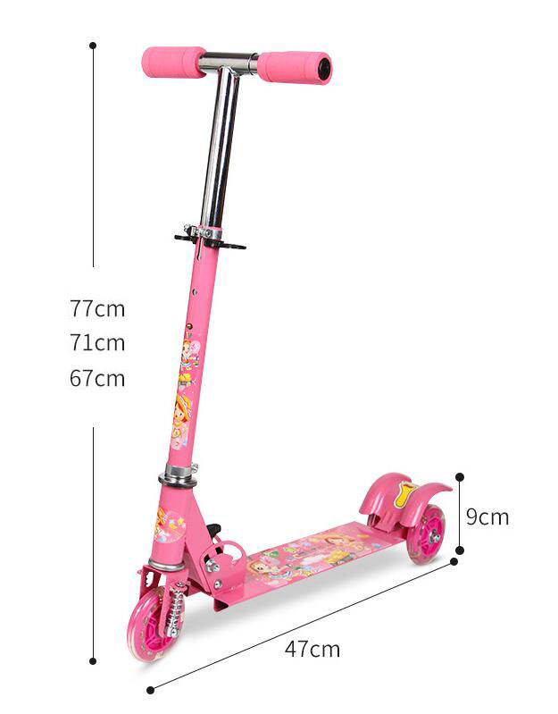 Light Wheels Kick Scooter