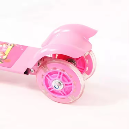 Light Wheels Kick Scooter